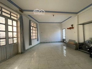 bán nhà 4 tầng mặt tiền đường tôn thất tùng nha trang cách biển 400m(đang có dòng tiền cho thuê)