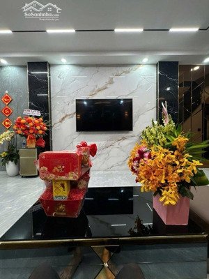 bán nhà tân bình hẻm 8m ngay mt đường lạc long quân 3 tầng 50m2 chỉ 8.8 tỷ