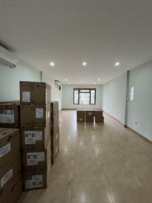 cho thuê văn phòng triều khúc - nguyễn trãi, 100m2/tầng gồm 2 phòng rộng