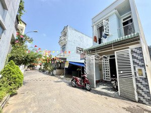 chủ gởi bán nhà 1 trệt 1 lầu kdc vip hoá an ngay cổng sau cty ponchen,4x22=87m2,đường 6m, sổ riêng