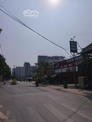 chủ cần bán gấp giảm tiếp 700triệu- còn 14,8 tỷ/348m2 đất bán đất + nhà cấp