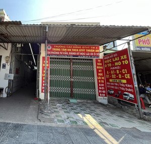 cho thuê mặt bằng mt đường lớn số 126 đường d1, p tân đông hiệp, bình dương