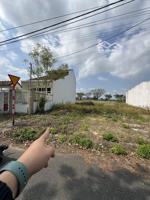 chính chủ bán lô đất đường huỳnh thị một ngay bãi tắm tân trà