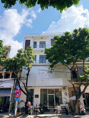 bán nhà mặt tiền hải phòng ngang 9m trung tâm kinh doanh sầm uất, gần aeon mall