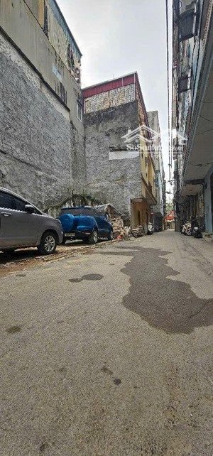 ngô quyền dân xây dt 40m2, 4tầng, 9ty vị trí ôtô đỗ cửa