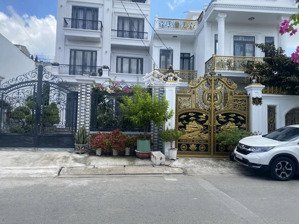 biệt thự sâm vườn 3tầng - xd víp btct - (8x20) đường 12m - trung chánh, hóc môn