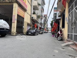 lô góc 9 tỷ phố cổ tô hiệu -- nhà 4 tầng dân xây -- giá hiếm