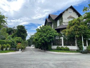 bán đất nền biệt thự kdc vila thủ thiêm .phường thạnh mỹ lợi .q2 .góc hai mặt tiền .dt 305m167tr