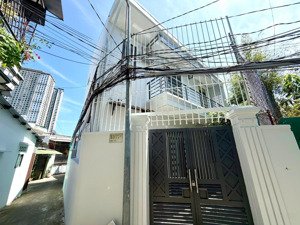 bán nhà hẻm cao văn bé - đoàn trần nghiệp phường bắc nha trang, 50m2 ( ôm góc 7m)- 1 trệt 1 lầu