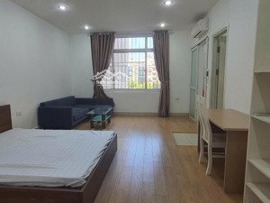 chính chủ cho thuê căn 1 ngủ, tại 70 trương công giai, ngay kđt cầu giấy full nội thất giá từ 7tr