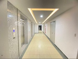 cắt lỗ căn gốc 64m có sẵn máy lạnh giá 1,3 tỷ