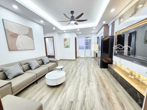 bán căn góc toà ct5a kđt xa la hà đông
- diện tích 69m2 thông thuỷ. thiết kế 2 ngủ 2 vs sđcc