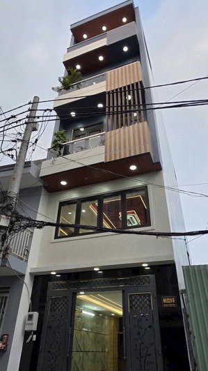 nhà xây mới hiện đại sang trọng