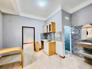 [sát chợ rẫy] cần cho thuê chdv mới hoàn thiện full nội thất ngay nguyễn chí thanh