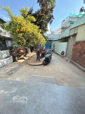 nguyễn thiện thuật - bình thạnh diện tích : 5.1m x 14m 72m2
giá 7,5 có tl