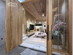 mở lộc đầu năm cần bán nhà 3 tầng mặt tiền đường dương bích liên quận thanh khê tp đà nẵng.