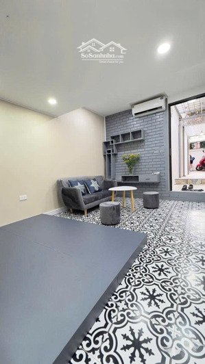 chính chủ bán nhà tập thể tầng 1 thái thịnh, đống đa. ô tỗ đỗ cửa sổ 16m, diện tích 42m. giá 3.1 tỷ