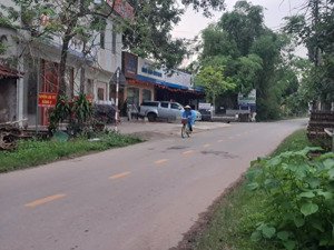 bán đất ngọc vân, tân yên, bắc giang. 196m2- mặt tiền 7m. giá : 1,7 tỷ