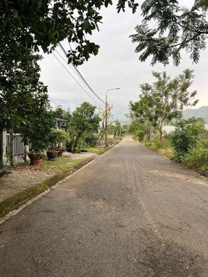 đất tái định cư nam nhà vườn hòa ninh, 92,5m2 đường 5,5m.