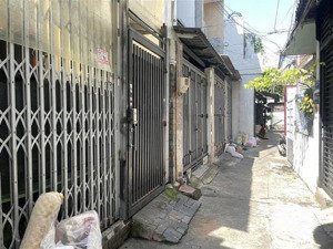 nhà đẹp ở ngay 2 sẹc hẻm 3m đường lê đức thọ - gv - dt 57m2 -giá 4.96 tỷ(bớt lộc)