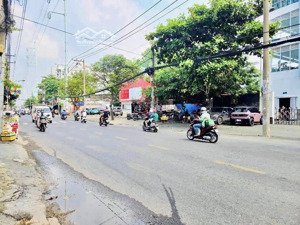 bán nhà mặt tiền kinh doanh giáp bàu cát 3 tầng 101m2 nhỉnh 11 tỷ