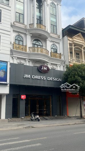 bán building mặt phố thanh xuân,120m2 giá70tỷ,hoàn công gpxd pccc tiêu chuẩn,có hầm cho thuê 130tr