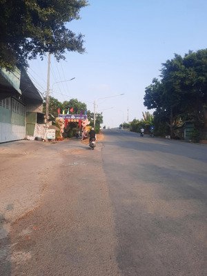 mặt tiền đan 3m, gần cầu ba rài, gần chợ hội 18x48m