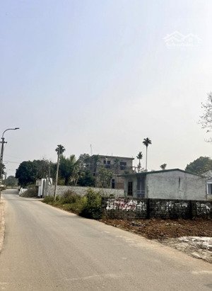 bán đất 100m full thổ cư sát cổng 8 đhqg cạnh khu cnc hòa lạc, giá nhỉnh 3 tỷ