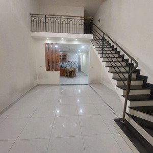 nhà 4x20 ,2 tầng ,3pn 2wc, hẻm thông ôtô tới cửa gần coopmark phan văn hớn trường chinh cầu tham lư