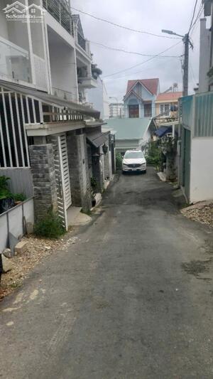 Bán nhà 2 mặt tiền, đường nhựa, Nguyễn Đình Chiểu, p9, Đà Lạt