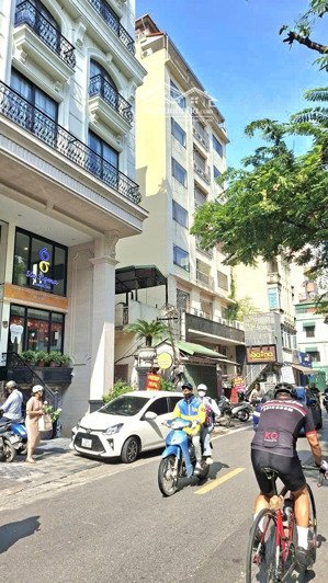 bán nhà mặt phố yên phụ 79m2, 7 tầng giá: 38 tỷ. tây hồ