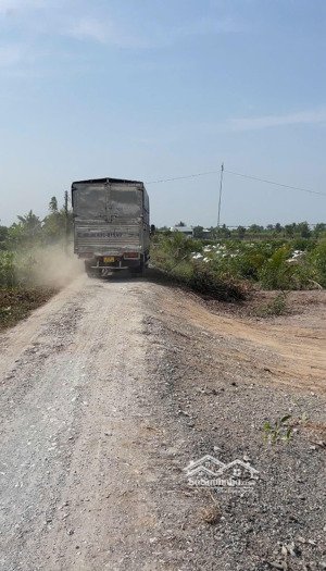 mặt tiền kênh tân thành thủ thừa