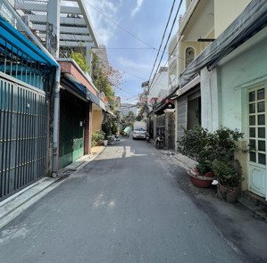 nhà 3 tầng - hxh - liền kề phan xích long - ngã 4 phú nhuận - dt 86m2 - chỉ nhỉnh 17 tỷ