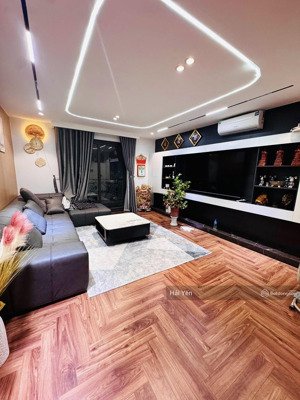 nhà đẹp - 7 tầng thang máy xây mới - tt cầu giấy - 15,8 tỷ