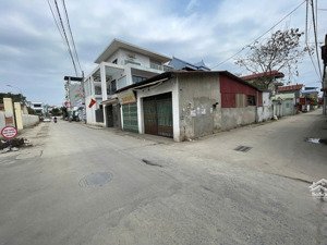 cần bán lô 52m đất sát thị trấn, nhà văn hóa,ô tô santafe vào đất,sát thành phố thông minh,sát ql3