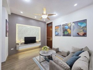 bán căn hộ tòa ct1b kđt tp giao lưu phạm văn đồng, 60m2, 4 tỷ, 2 ngủ, 2 vs, sổ đỏ, nội thất mới.