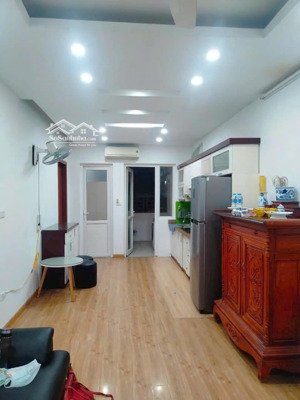 bán căn chung cư 2 ngủ kim lũ 53,5 m giá 3,7 x tỷ