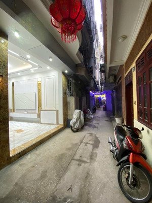 chính chủ cần bán căn nhà phố hồng mai phường bạch mai hà nội dt 65m2 x 4 t,mt 4m giá 12,9 tỷ