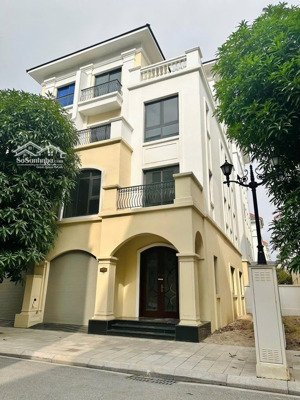 bán liền kề xẻ khe 144m2 đơn giá 122tr/m2 giá cđt rẻ hơn chuyển nhượng vin 2. lh: 