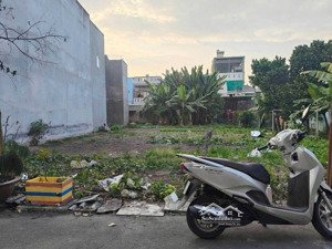 2.55 tỷ lô đất 2 mặt tiền kp1,tân hiệp,biên hòa, gần chợ nhỏ tân hiệp