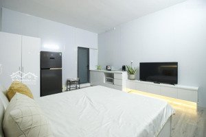 chính chủ cho thuê căn hộ full nội thất, thoáng mát, vị trí đẹp-đúng hình, đúng giá