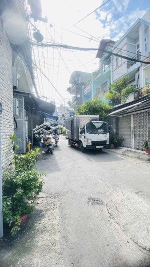 siêu phẩm tân phú - trịnh đình trọng - hẻm xe tải - lô góc 2 mặt hẻm thoáng mát - 70 m2 - 2 tầng