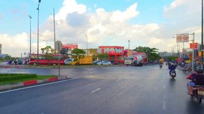 2,4 tỷ cho căn nhà cấp 4, 80m2 hẽm ba-gác 1 xẹt, trục phạm văn đồng - kha vạn cân!