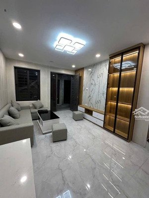 minh khai - 20m ra ô tô - 5 tầng hiện đại - giá chỉ 5.7 tỷ