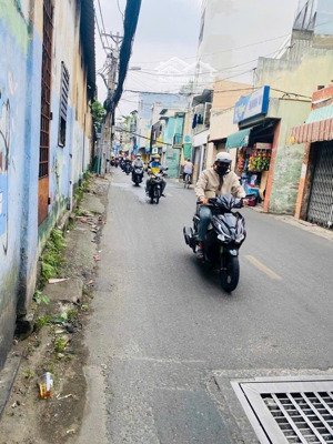 mt kinh doanh trần văn đang, ngang đẹp hơn 6,2m. 188m2 tại tt quận 3, giá bán chỉ 27,5 tỷ.