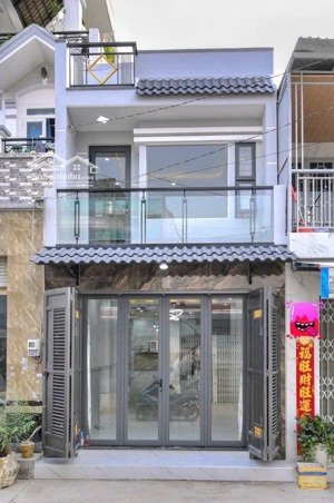 bàn giao nhà mới đẹp - giá mới 5.250 tỷ vị trí đẹp - hẻm xe tăng - xe tải bon bon 8m - ngay hl 2