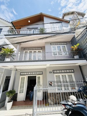 bán nhà đường paster phường 4 đà lạt giá chỉ 8,2 tỷ