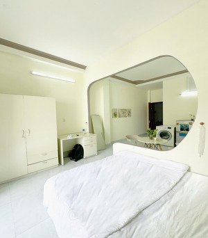 chdv full nội thất ban công ngay sân bay