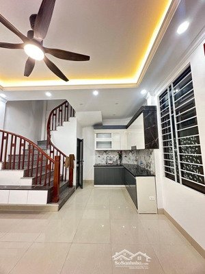 nhà đẹp dân xây, duy nhất 4pn, tại phường long biên, hà nội. gần aeon, cầu vĩnh tuy. 30m2 5.95 tỷ