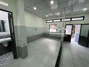 cho thuê nr 436a/50/1l, đường 3/2, quận 10, 14 triệu, 40 m2, đẹp, vị trí trung tâm, nhiều tiện ích